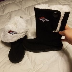 Denver broncos uggs